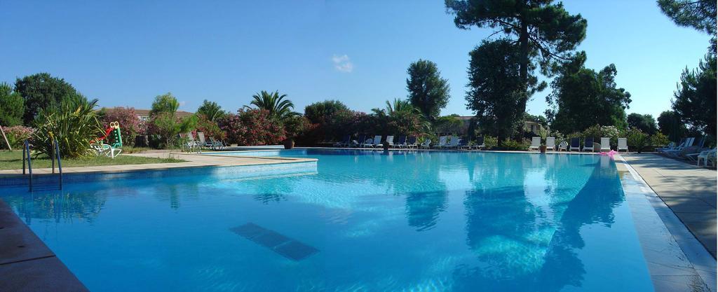 Residence Fiori Di Cala Rossa Lecci Exteriör bild